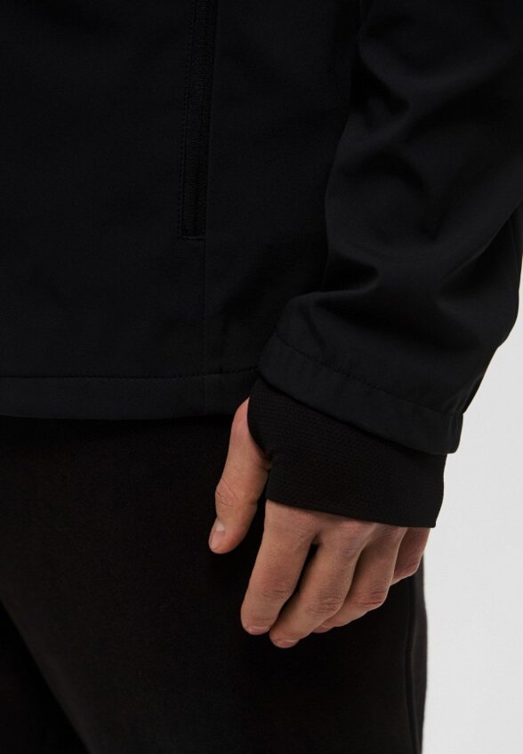 Ветровка Diadora