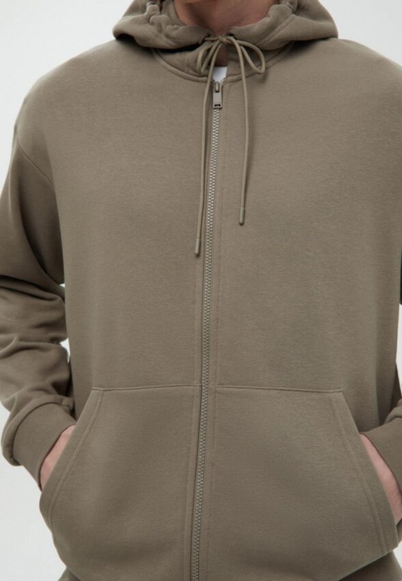 Толстовка Finn Flare