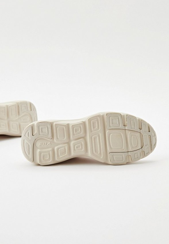 Кроссовки Fila