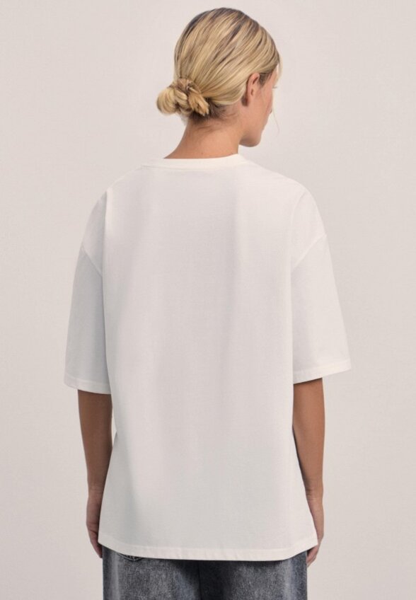 Футболка Zarina