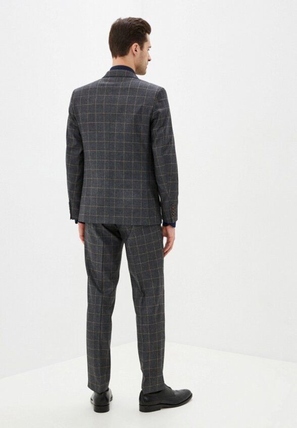 Костюм классический Laconi