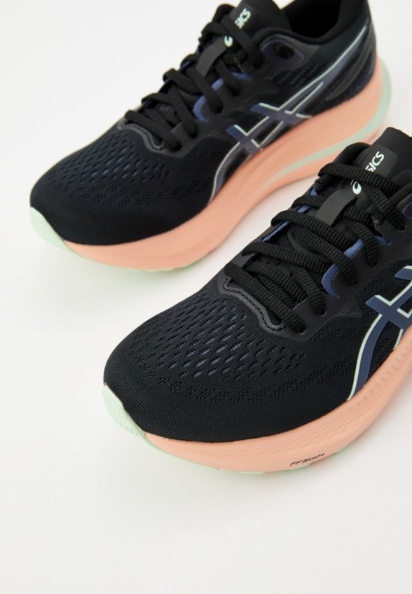 Кроссовки ASICS