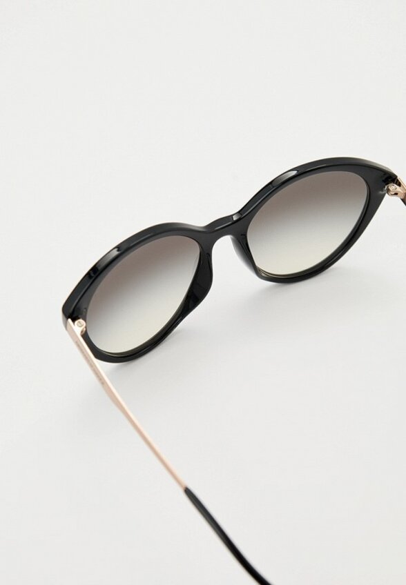 Очки солнцезащитные Armani Exchange