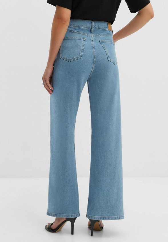 Джинсы Passegiata