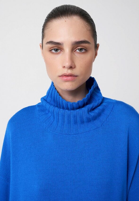 Свитер Patratskaya