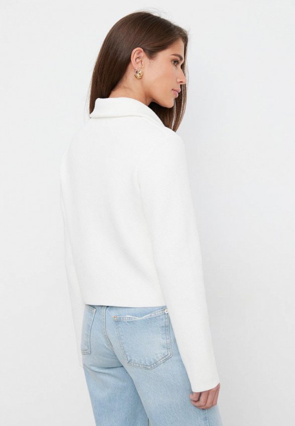 Жакет 99Colorspace