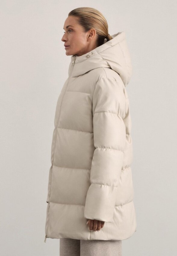 Пуховик Zarina