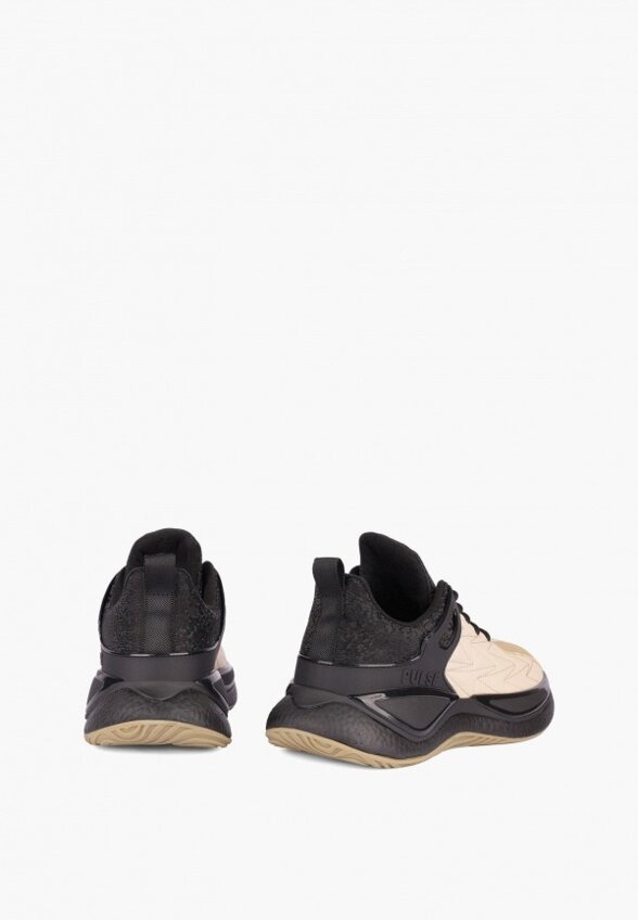 Кроссовки Pulse