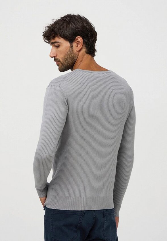 Джемпер Terranova