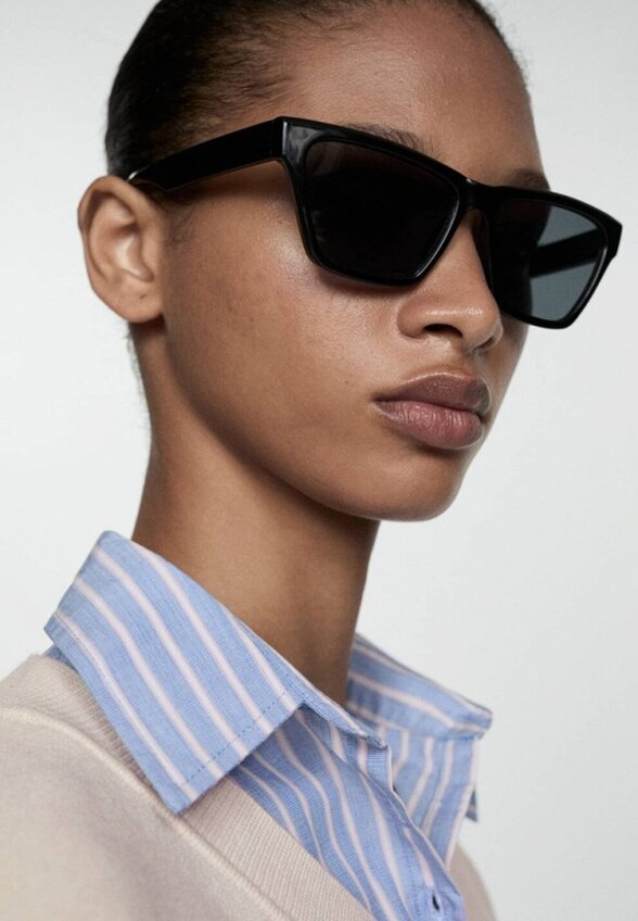 Пуловер Mango