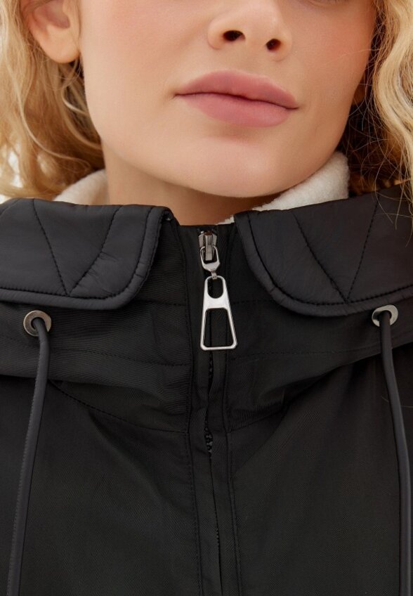 Ветровка Noele Boutique