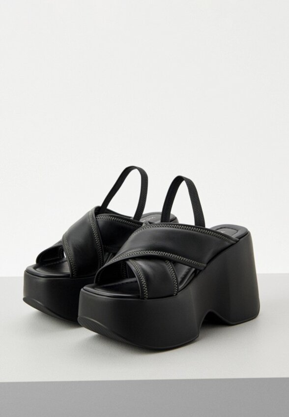 Босоножки Vic Matie