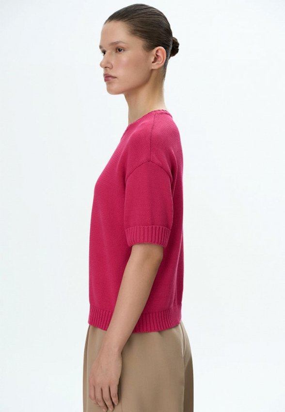 Джемпер Brusnika