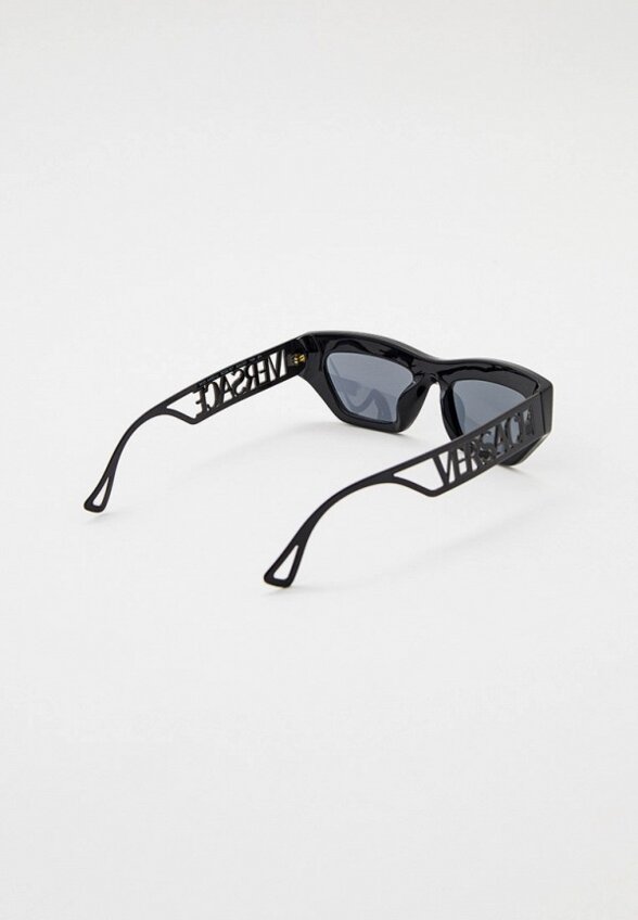 Очки солнцезащитные Versace