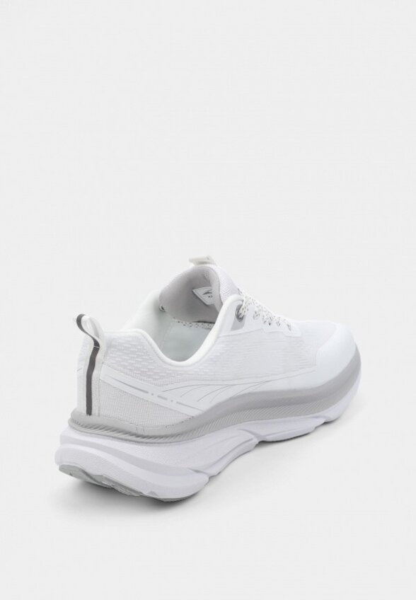 Кроссовки Kari