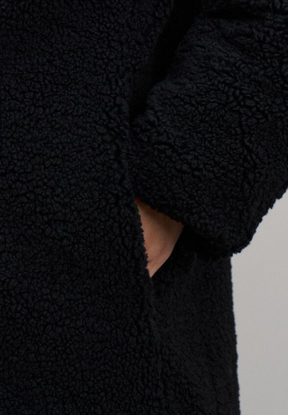 Куртка меховая Zarina