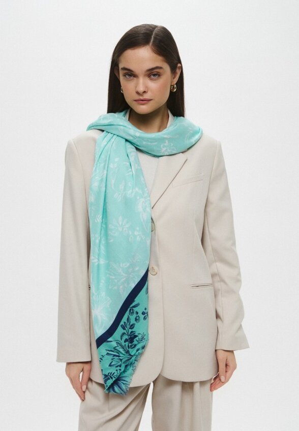 Платок Pollini