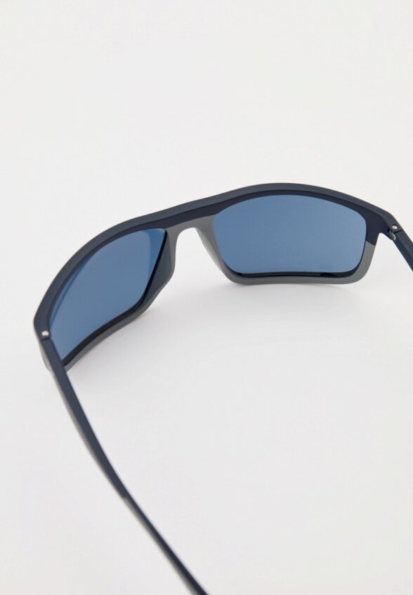 Очки солнцезащитные Emporio Armani