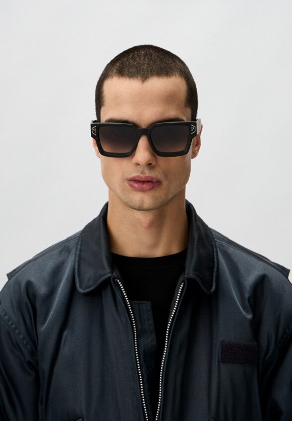 Очки солнцезащитные Philipp Plein