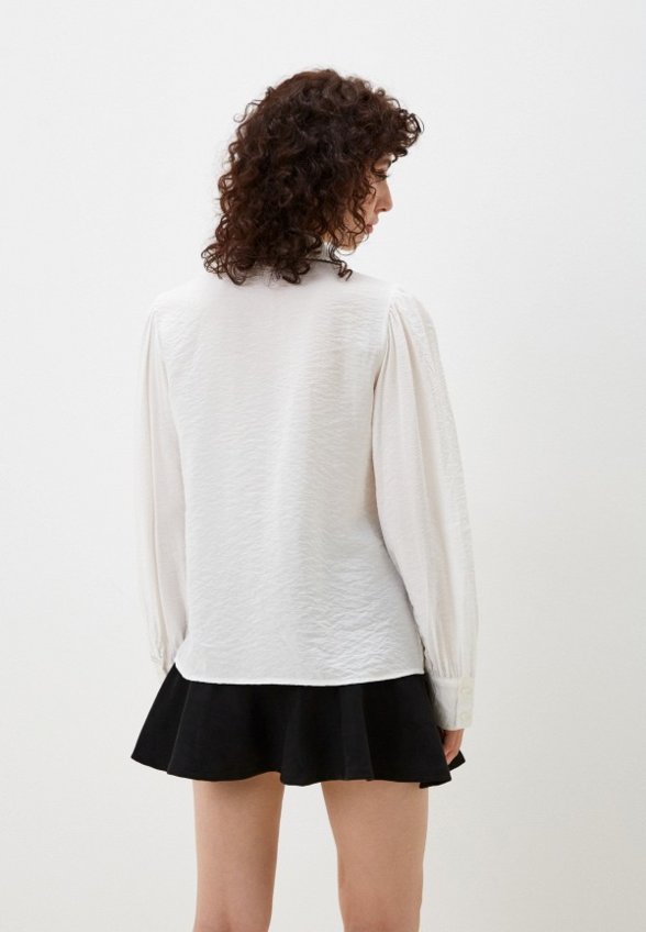 Блуза и брошь Koton