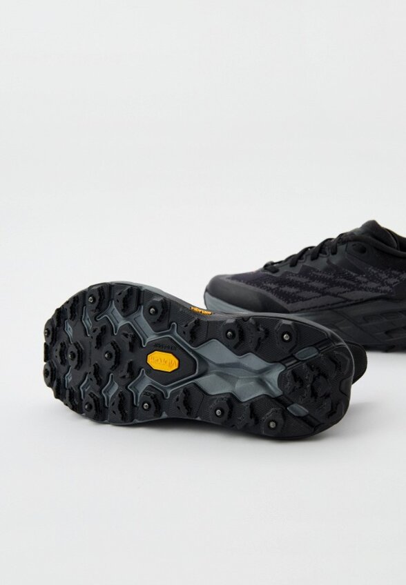 Кроссовки Hoka One One