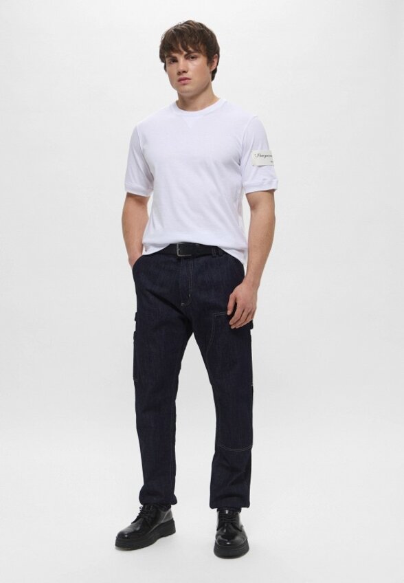 Футболка N21