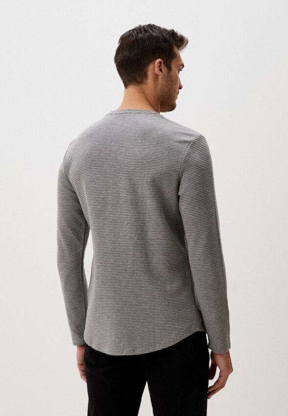 Лонгслив Colin's