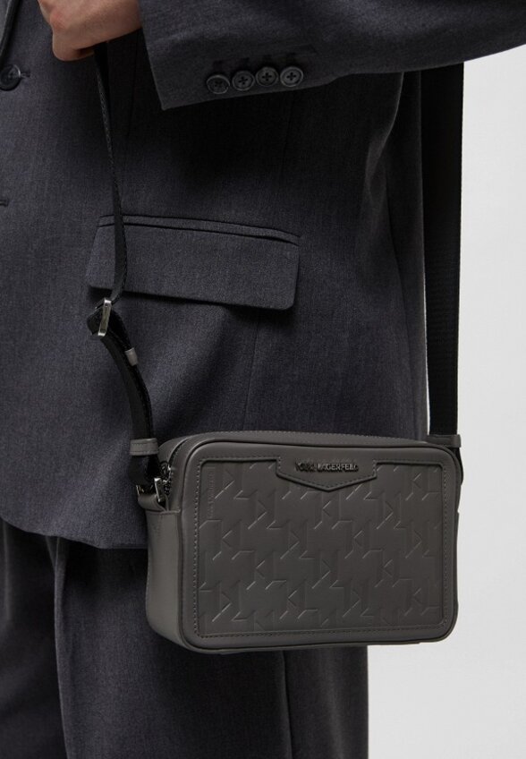 Сумка Karl Lagerfeld