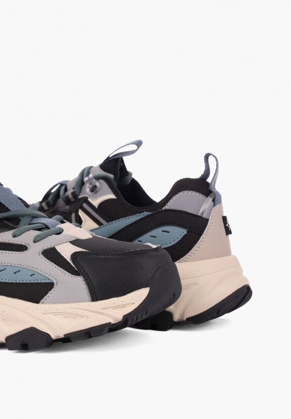 Кроссовки Pulse