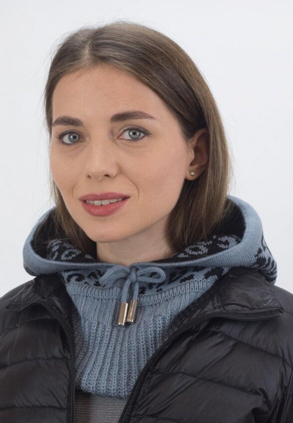 Капор Сиринга