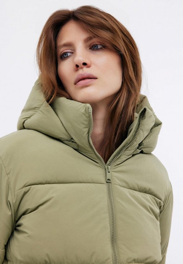 Куртка утепленная Baon