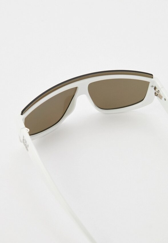 Очки солнцезащитные Hugo