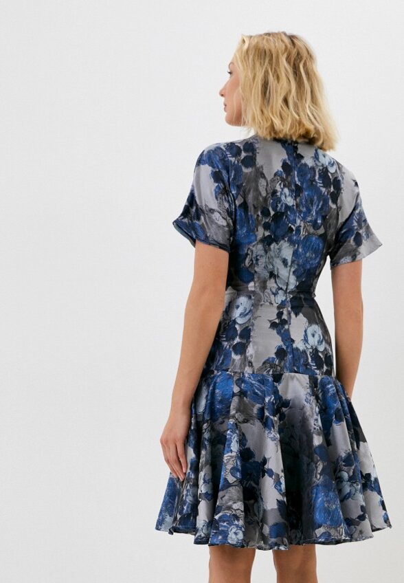 Платье MadaM T