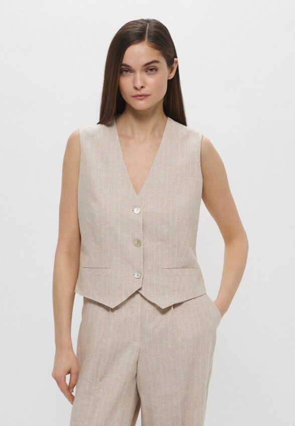 Жилет Pietro Brunelli Milano