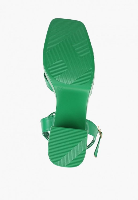 Босоножки Abricot