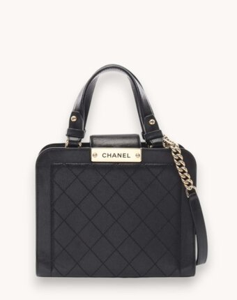 Chanel Leather Bag женщинам