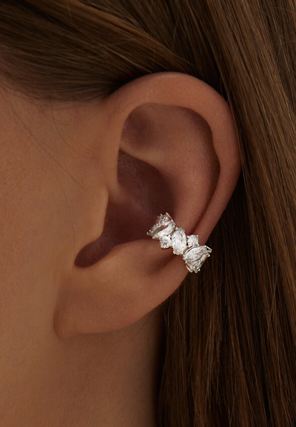 Серебряный кафф с фианитами MIE