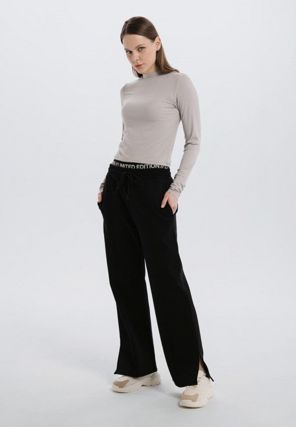 Лонгслив Pulse