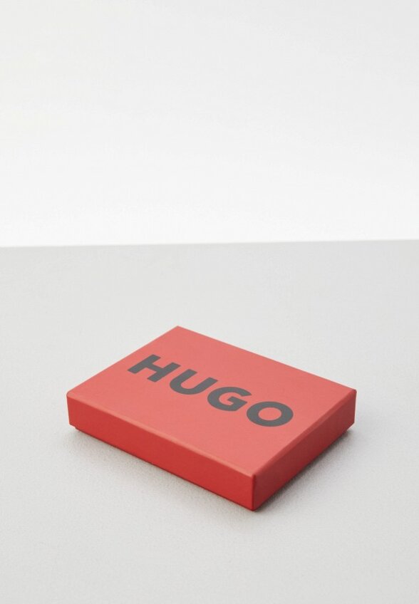 Кредитница Hugo
