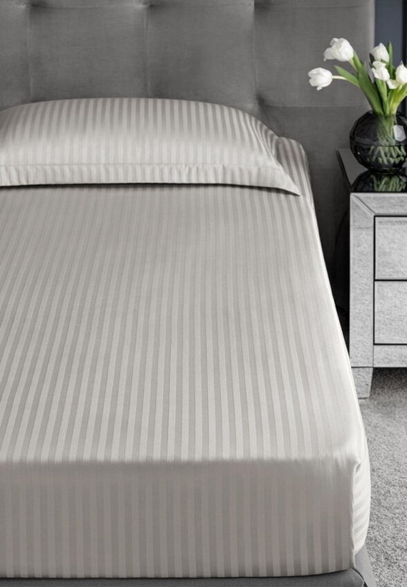 Постельное белье 1,5-спальное Togas