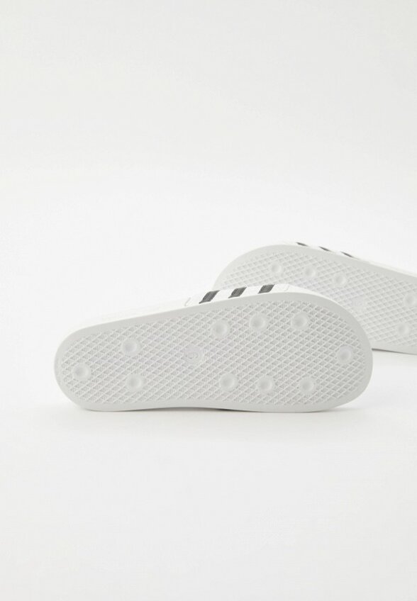Сланцы adidas Originals
