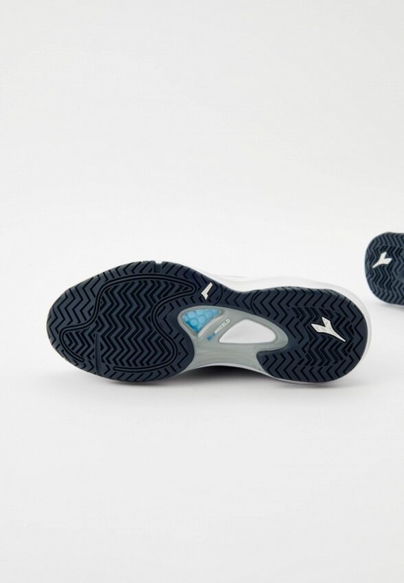 Кроссовки Diadora