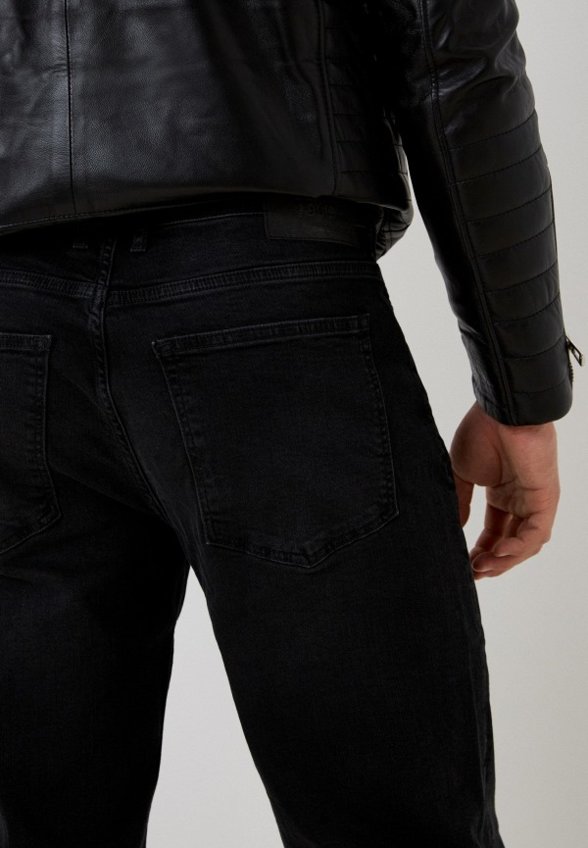 Джинсы Colin's