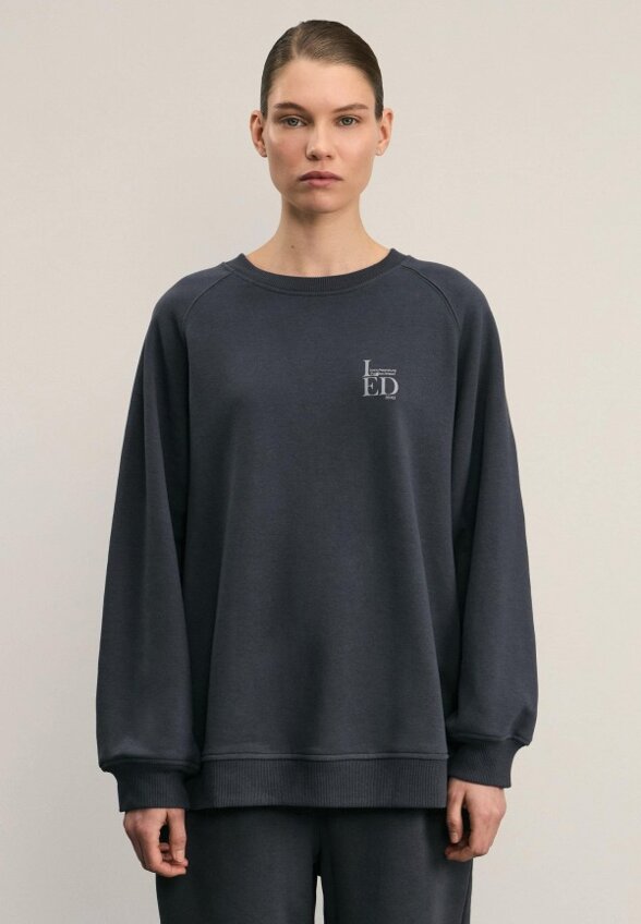 Свитшот Zarina