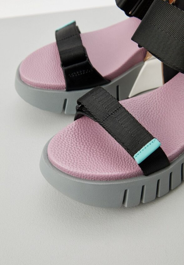 Босоножки United Nude