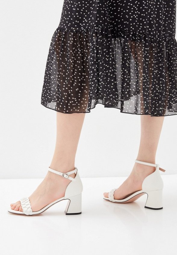 Босоножки Basconi