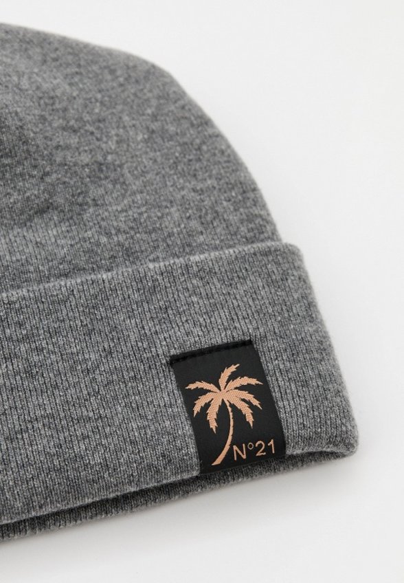 Шапка N21