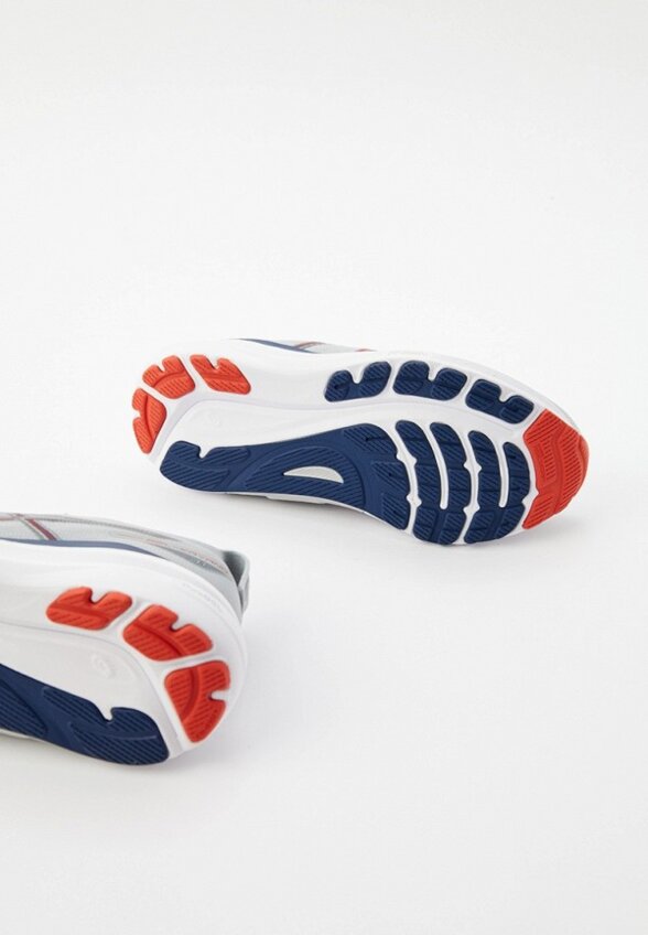 Кроссовки ASICS