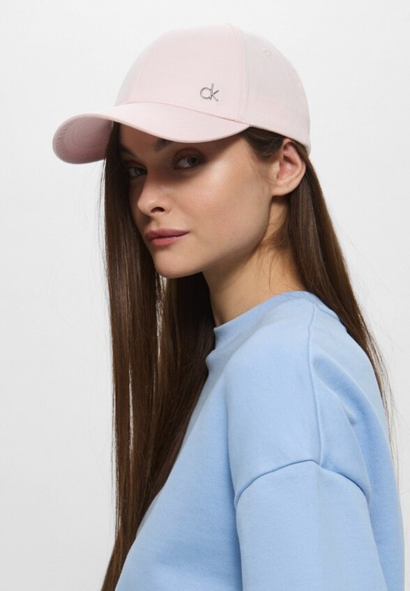 Бейсболка Calvin Klein