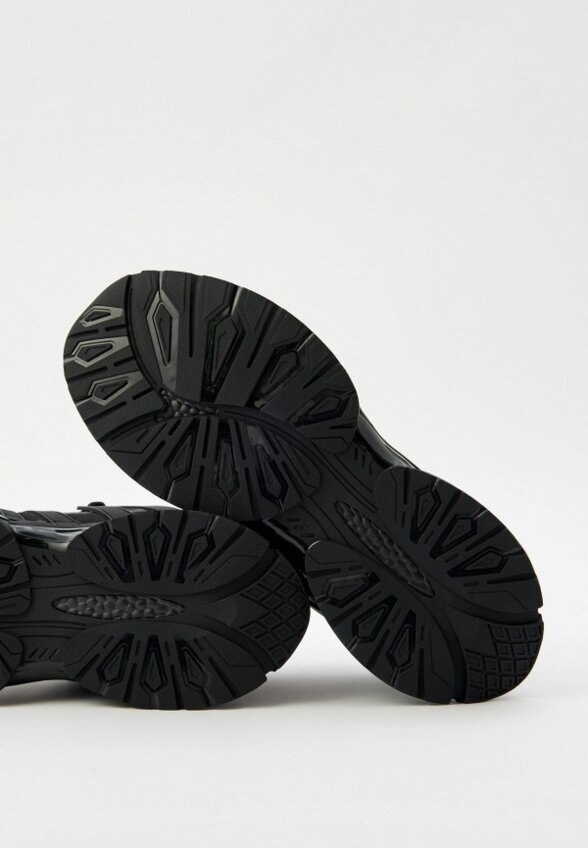 Кроссовки Guess